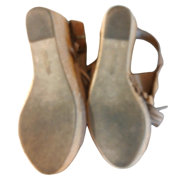 Minnetonka Suede Fringe Wedge Sandal size 8 - Picture 6 of 8